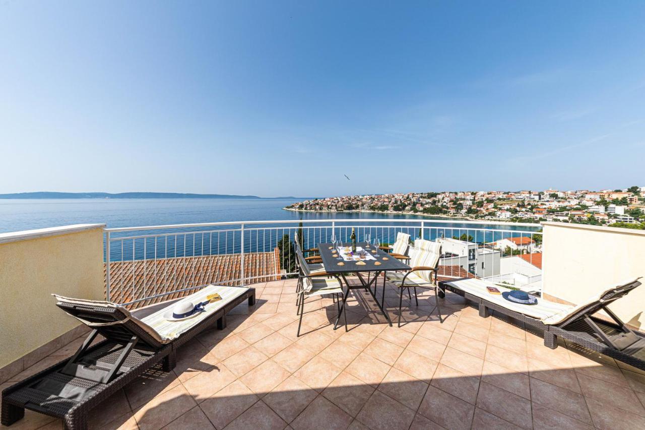 Apartments Villa Nea Leona 特罗吉尔 外观 照片