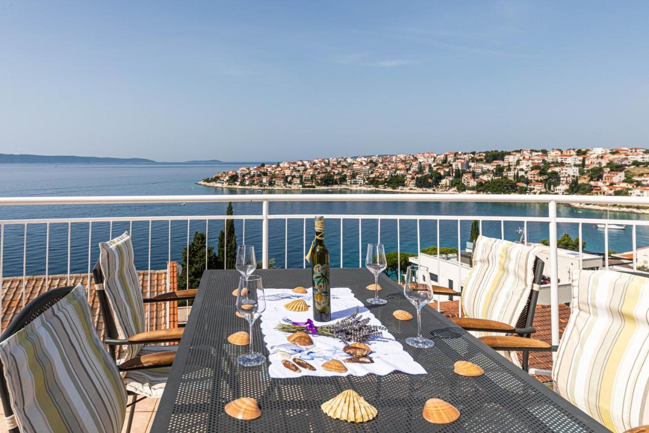 Apartments Villa Nea Leona 特罗吉尔 外观 照片