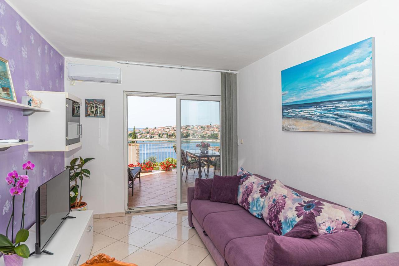 Apartments Villa Nea Leona 特罗吉尔 外观 照片